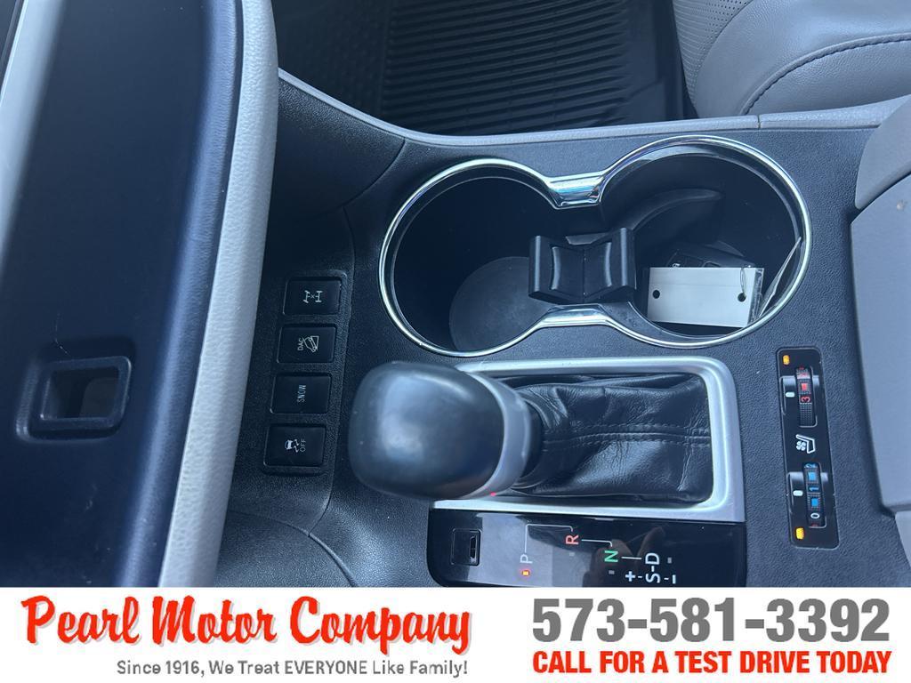 used 2018 Toyota Highlander car, priced at $25,950