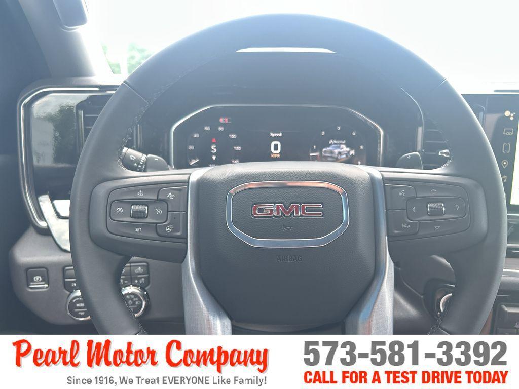 new 2025 GMC Sierra 1500 car, priced at $56,925