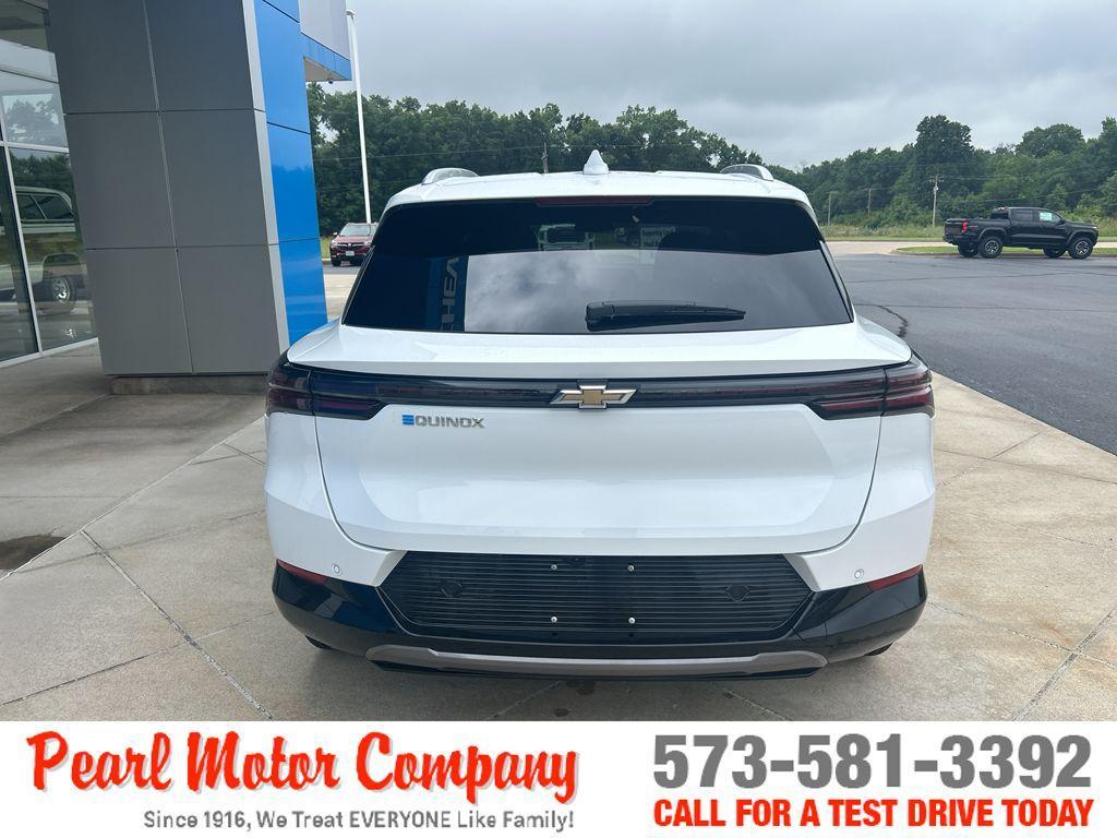 new 2025 Chevrolet Equinox EV car, priced at $37,948
