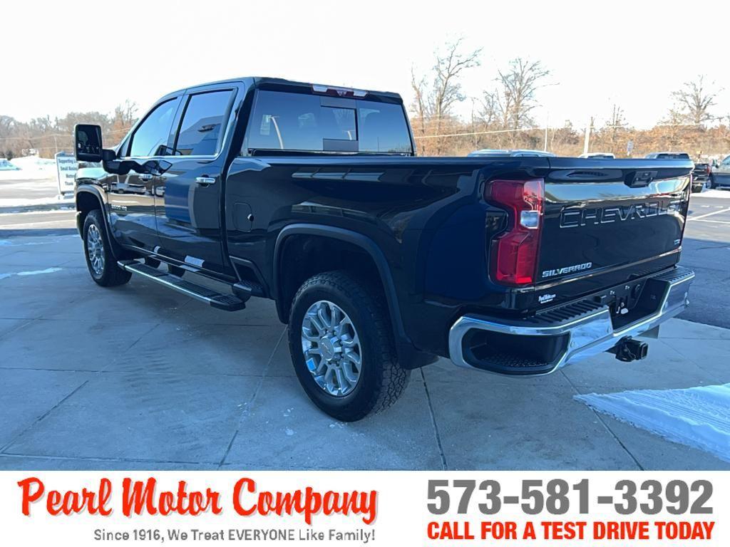 used 2024 Chevrolet Silverado 2500 car