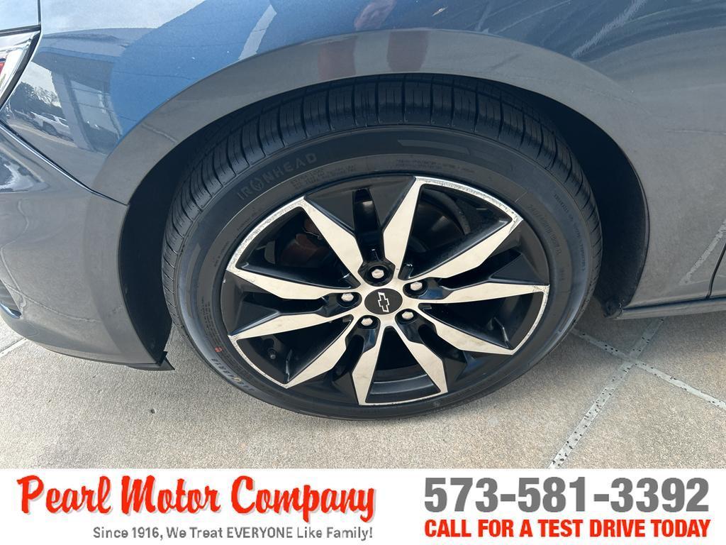 used 2020 Chevrolet Malibu car, priced at $10,950