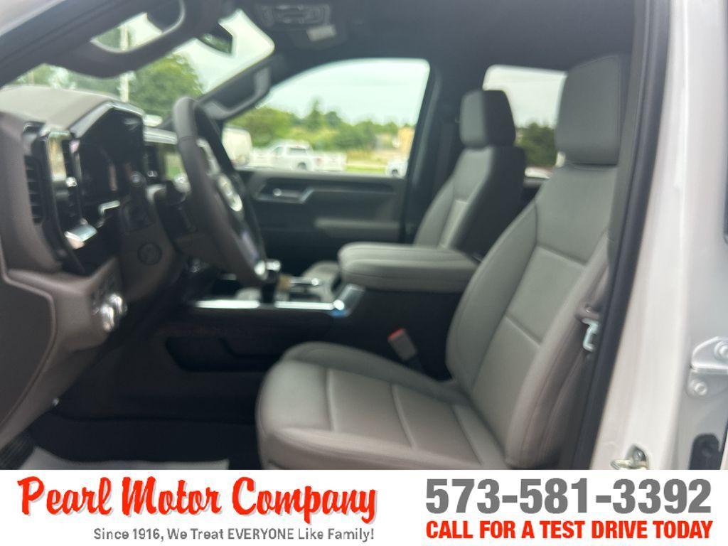 new 2025 GMC Sierra 1500 car, priced at $56,875