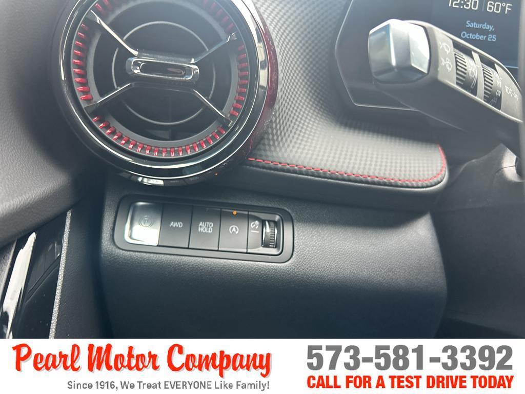 new 2026 Chevrolet Equinox car, priced at $35,395