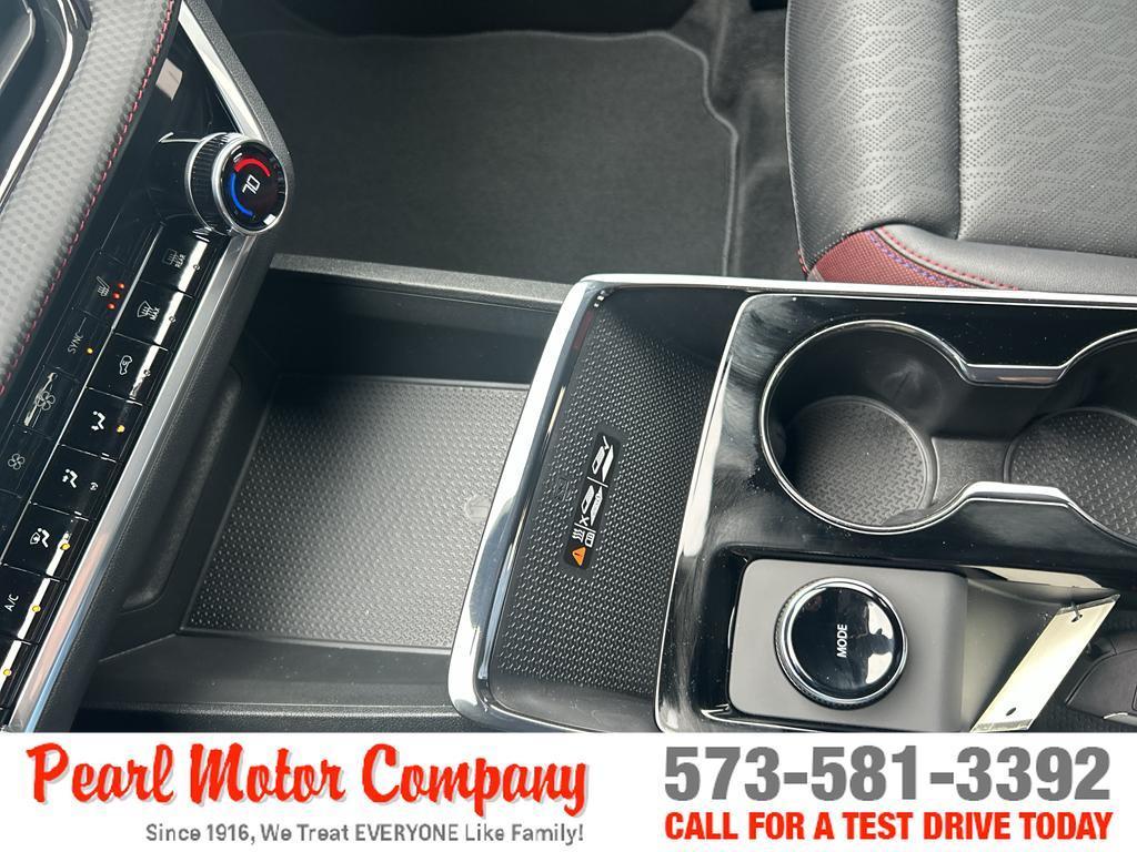 new 2026 Chevrolet Equinox car, priced at $35,395