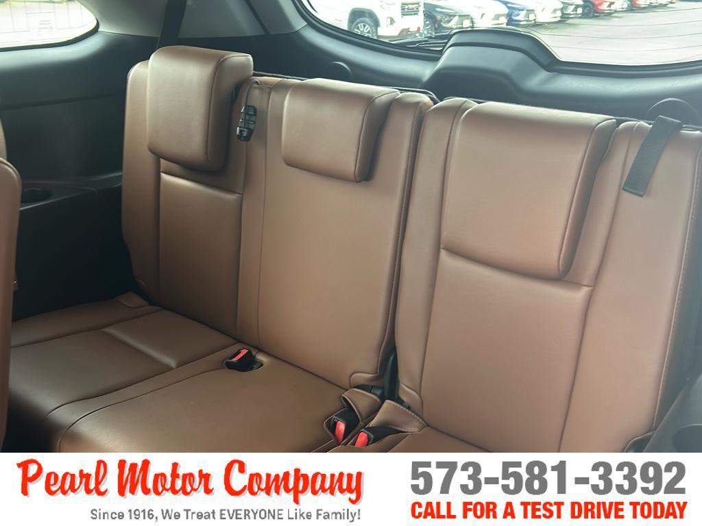 used 2019 Toyota Highlander Hybrid car, priced at $27,750