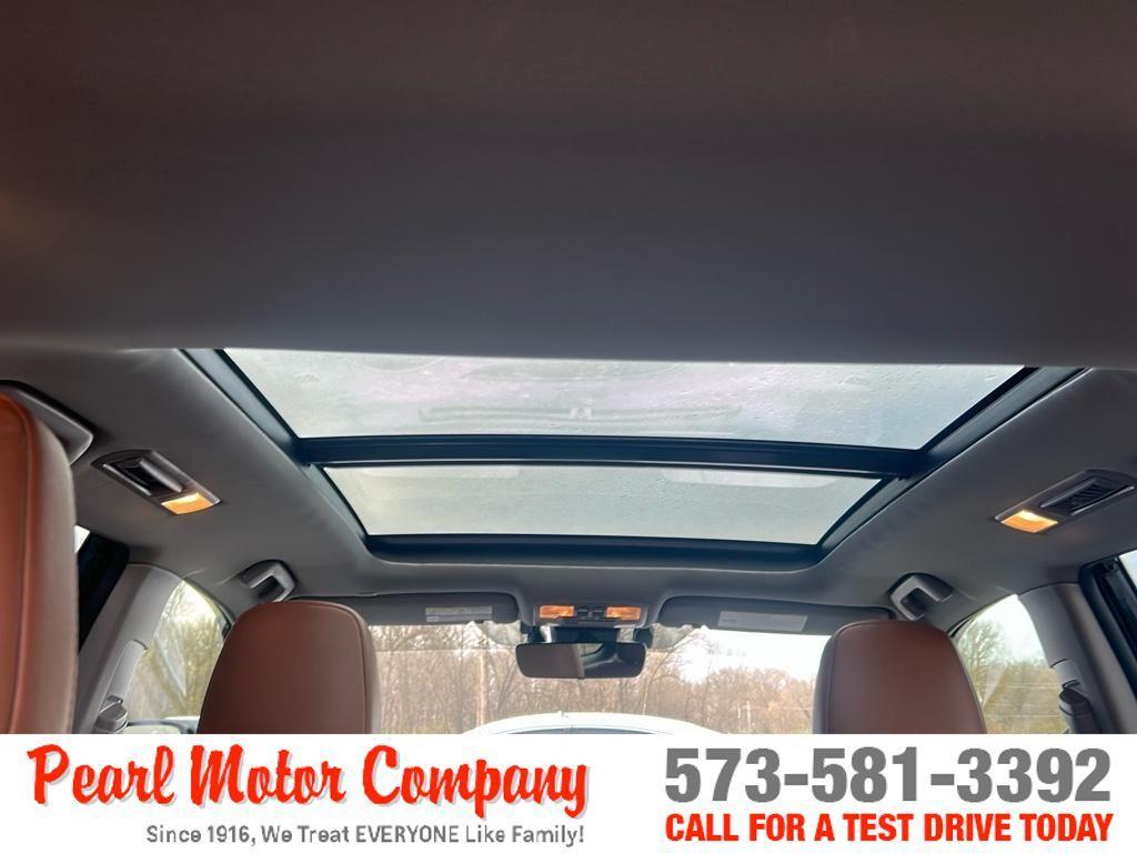 used 2019 Toyota Highlander Hybrid car, priced at $27,750