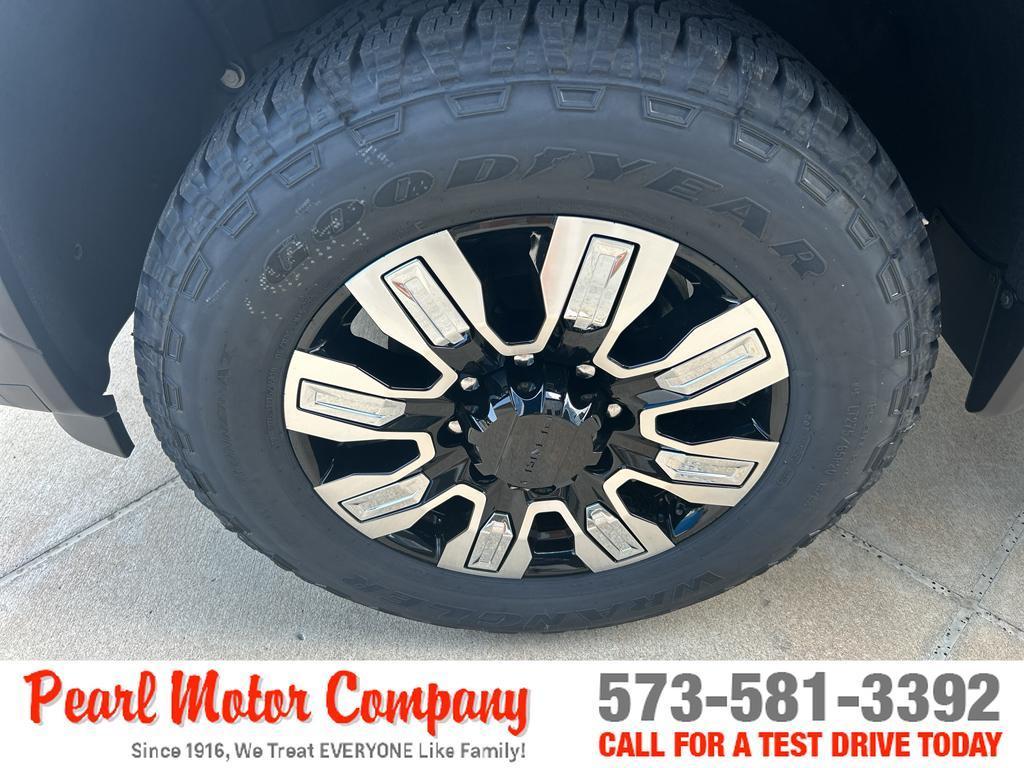 new 2025 GMC Sierra 2500 car, priced at $76,090