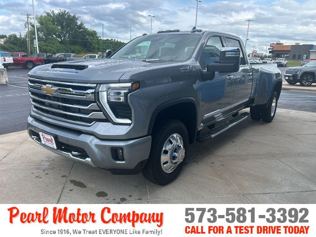 new 2025 Chevrolet Silverado 3500 car, priced at $91,190