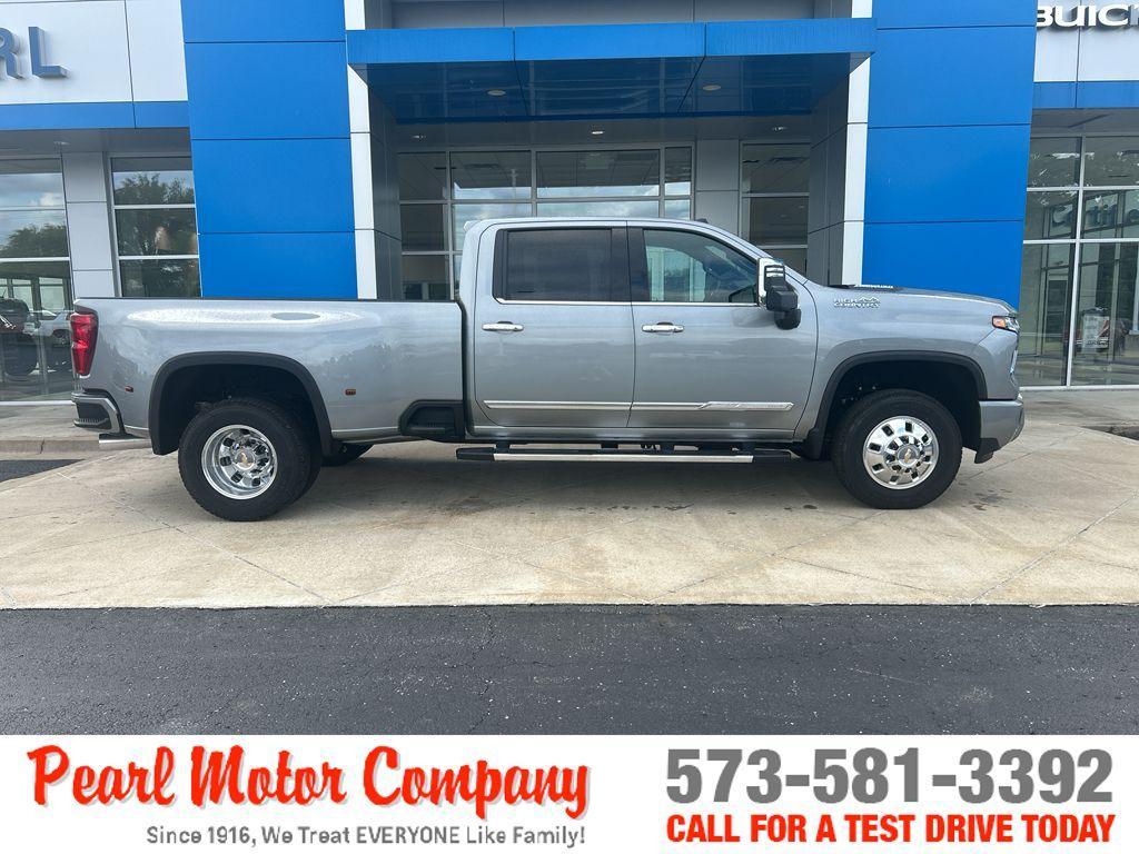 new 2025 Chevrolet Silverado 3500 car, priced at $91,190