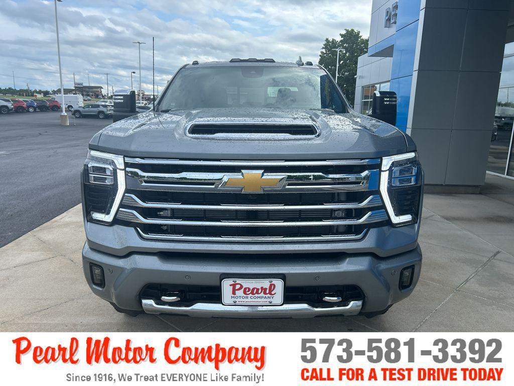 new 2025 Chevrolet Silverado 3500 car, priced at $91,190