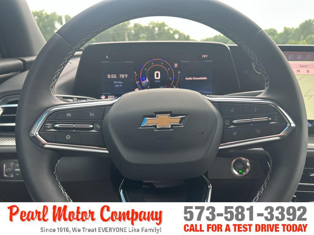 new 2025 Chevrolet Traverse car, priced at $42,695