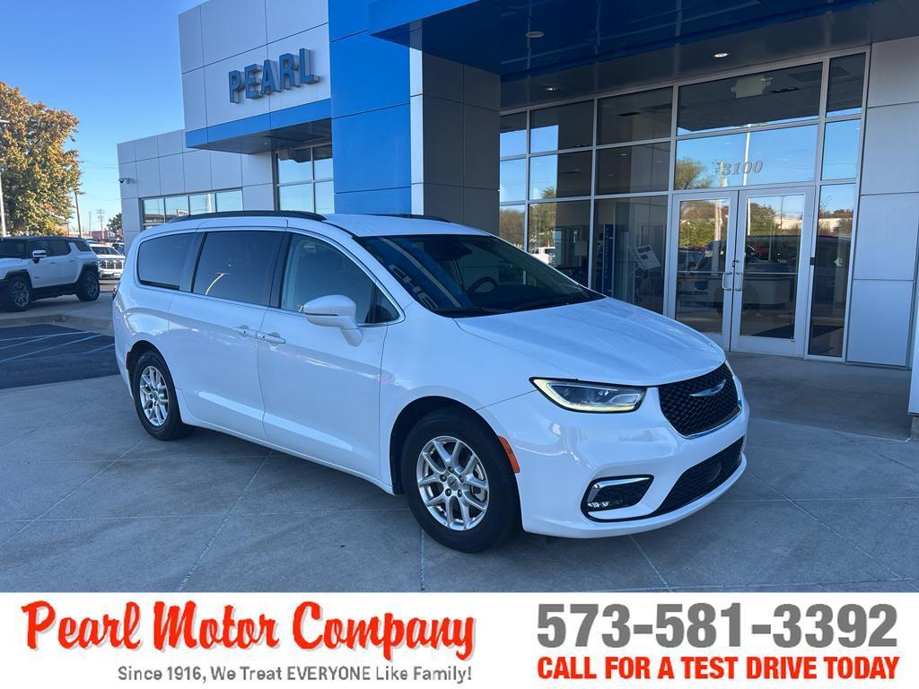 used 2022 Chrysler Pacifica car