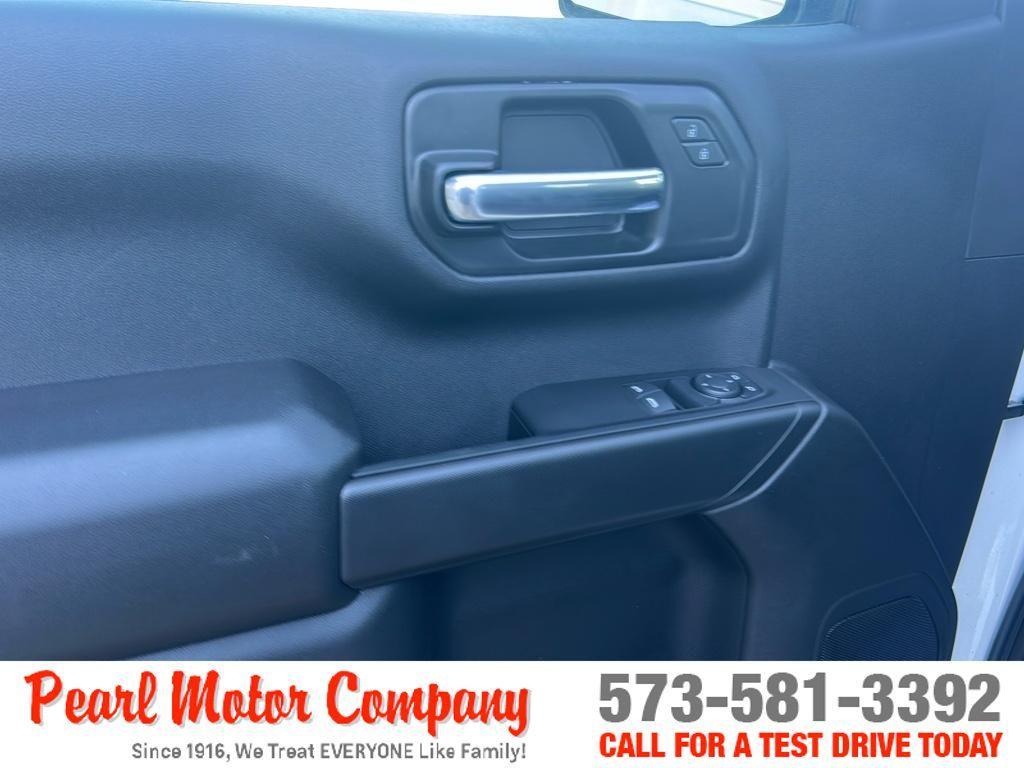 new 2025 Chevrolet Silverado 1500 car, priced at $43,945