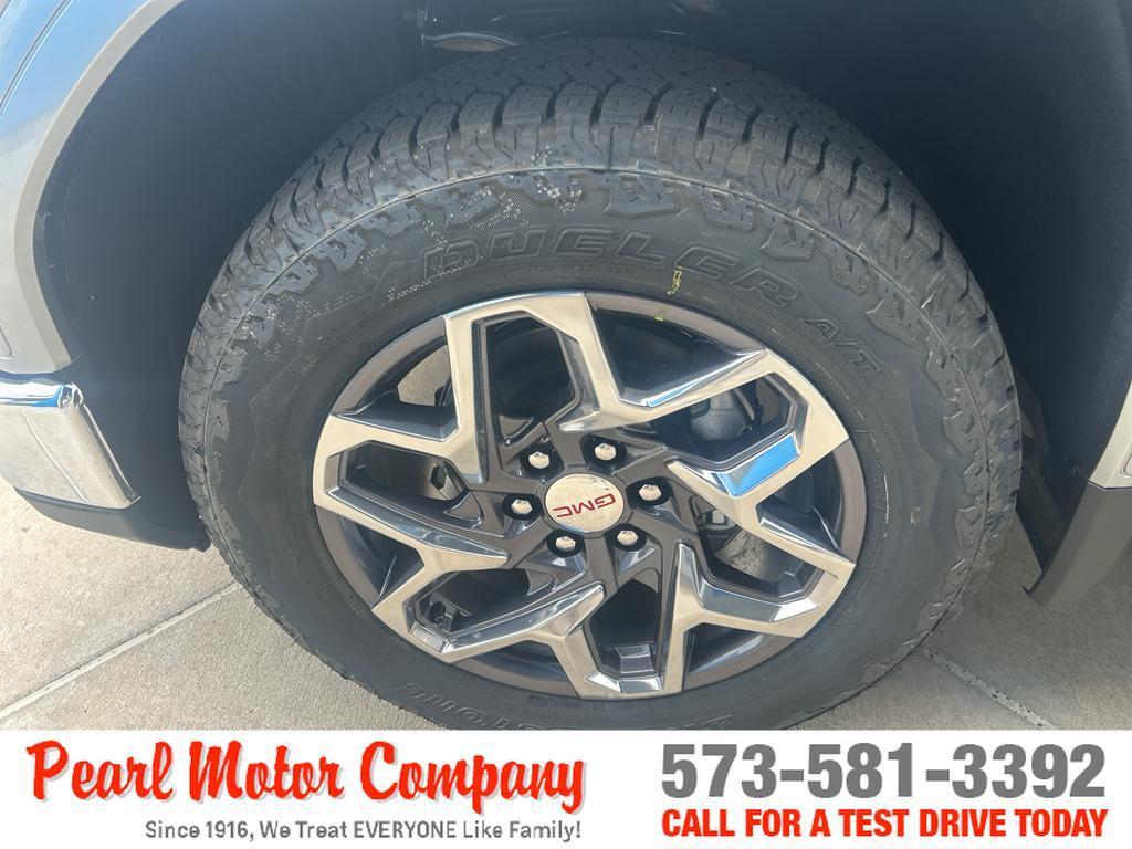 new 2026 GMC Sierra 1500 car, priced at $59,085