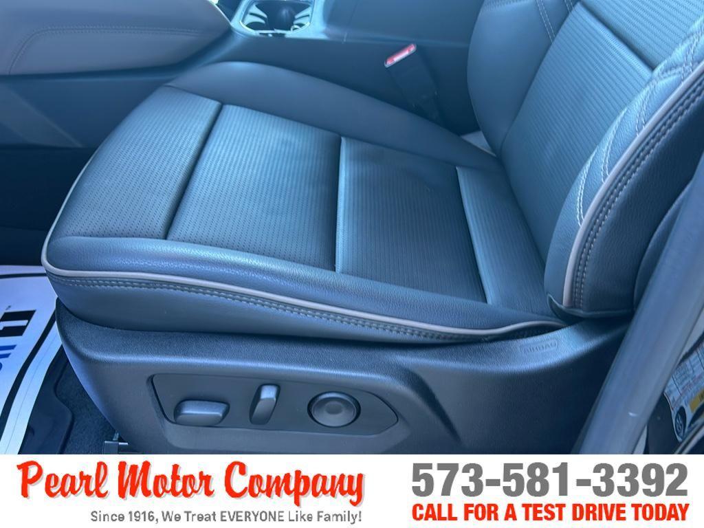 used 2024 GMC Canyon car, priced at $48,900