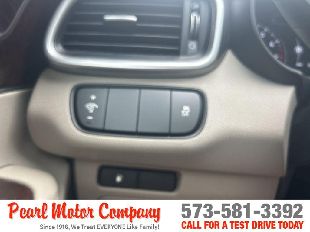 used 2018 Kia Sorento car, priced at $11,950