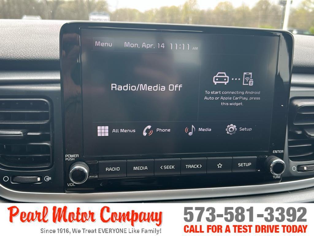 used 2023 Kia Rio car