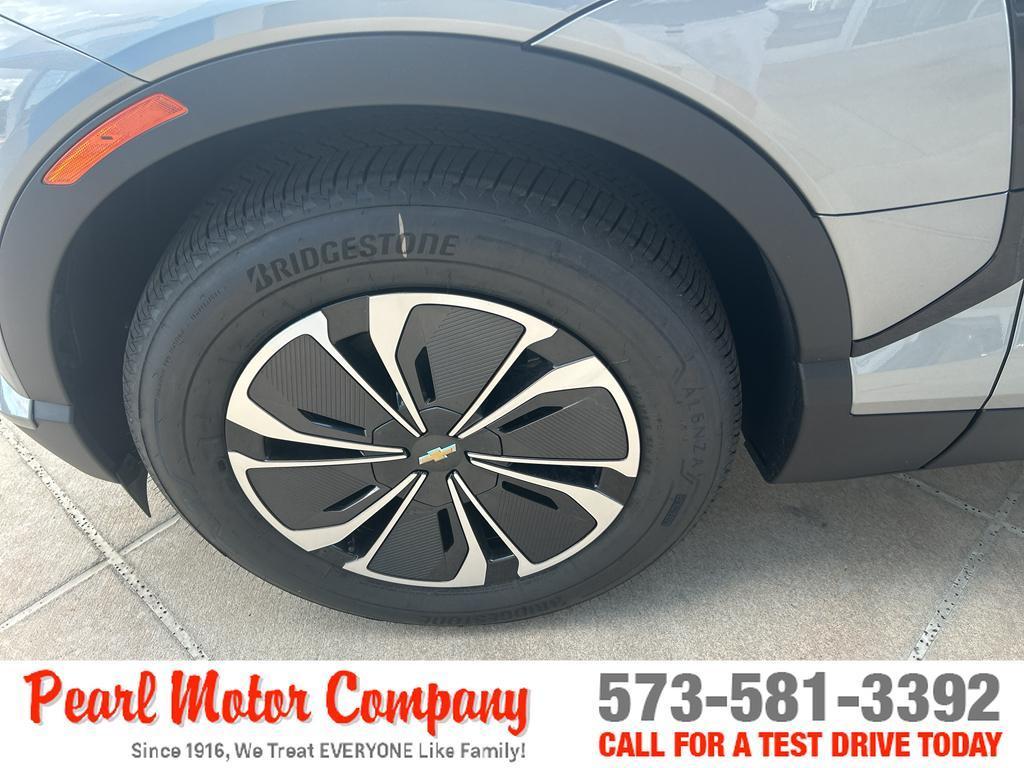 new 2026 Chevrolet Blazer EV car, priced at $47,115