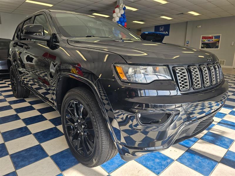 used 2019 Jeep Grand Cherokee car, priced at $17,495