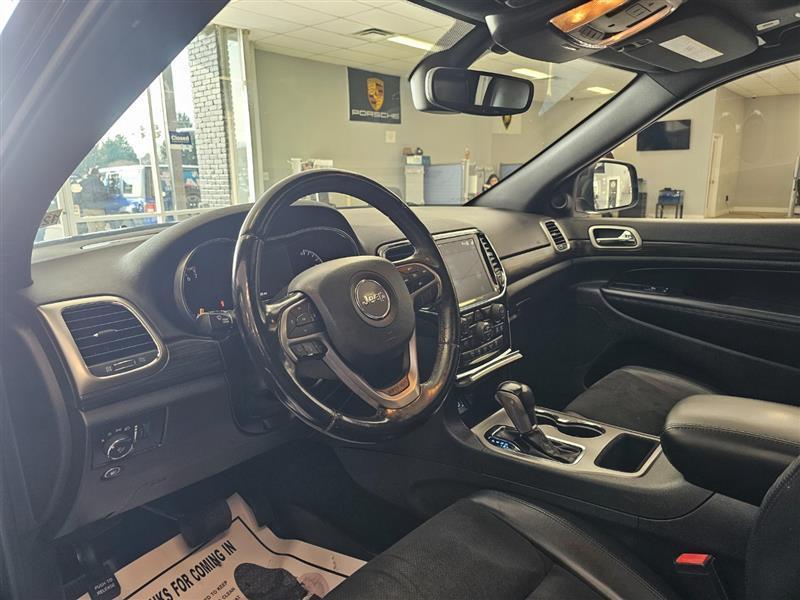 used 2019 Jeep Grand Cherokee car, priced at $17,495