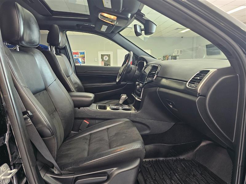 used 2019 Jeep Grand Cherokee car, priced at $17,495