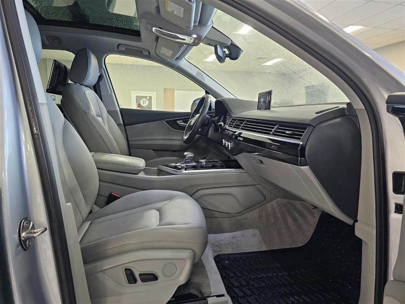 used 2018 Audi Q7 car, priced at $21,795