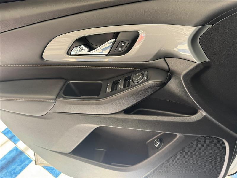 used 2021 Chevrolet Traverse car, priced at $19,495