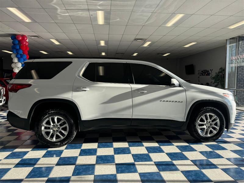 used 2021 Chevrolet Traverse car, priced at $19,495