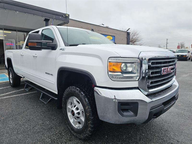 used 2018 GMC Sierra 2500 car, priced at $30,995