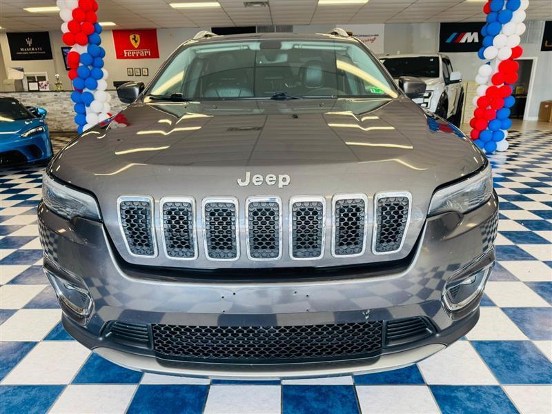 used 2019 Jeep Cherokee car, priced at $13,495