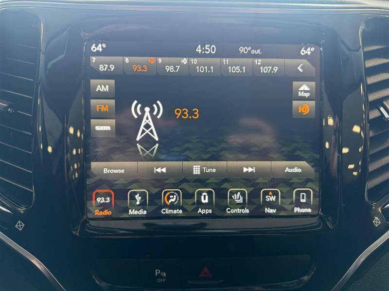 used 2019 Jeep Cherokee car, priced at $13,495