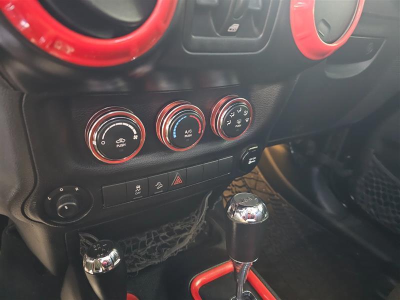 used 2014 Jeep Wrangler Unlimited car, priced at $17,995