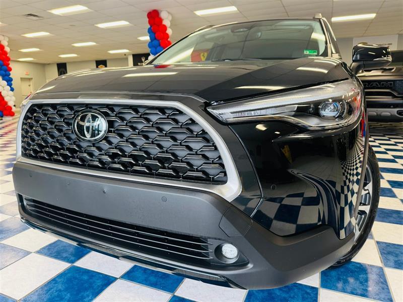 used 2023 Toyota Corolla Cross car, priced at $25,995
