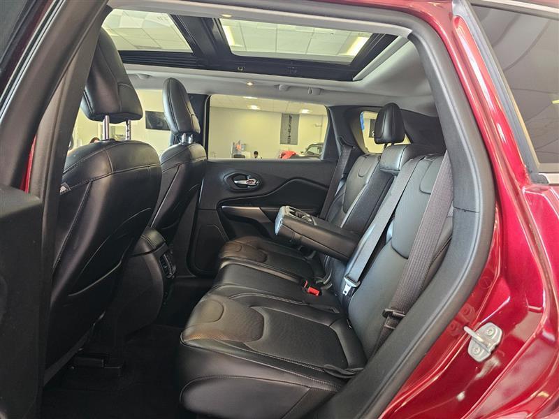 used 2019 Jeep Cherokee car, priced at $16,995