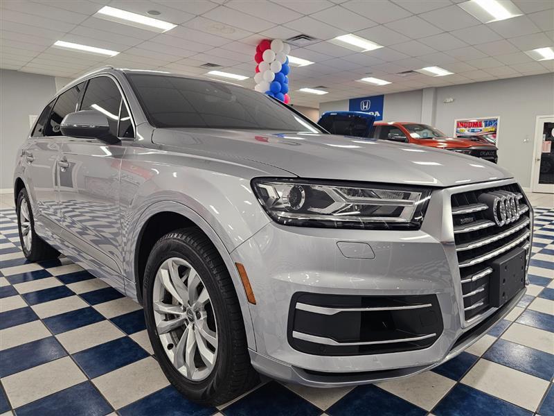 used 2017 Audi Q7 car, priced at $17,795