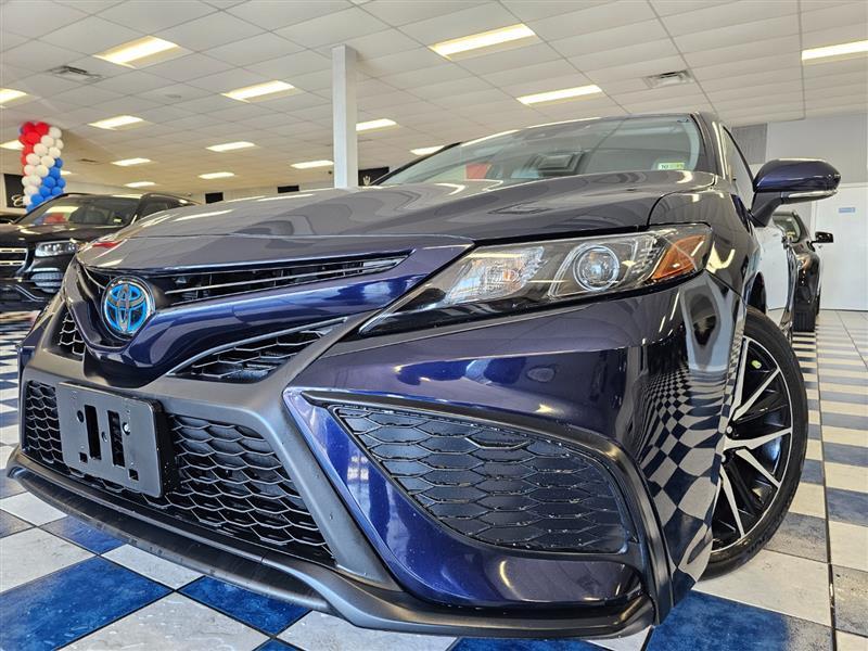 used 2022 Toyota Camry Hybrid car, priced at $26,995