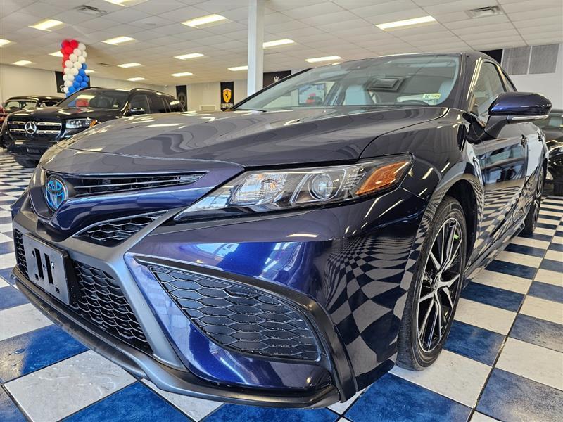 used 2022 Toyota Camry Hybrid car, priced at $26,995