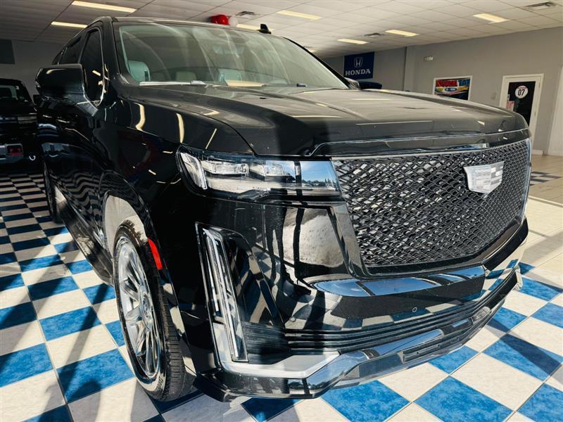 used 2022 Cadillac Escalade ESV car, priced at $56,995