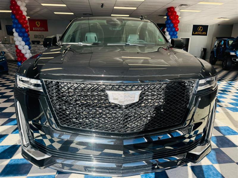 used 2022 Cadillac Escalade ESV car, priced at $56,995