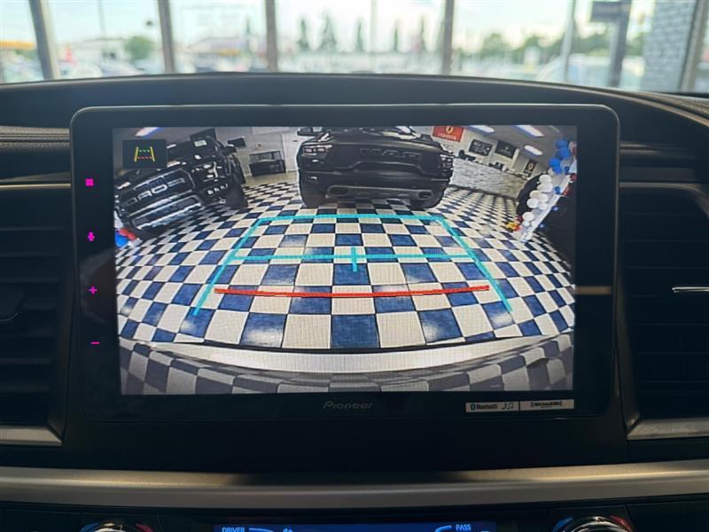 used 2019 Toyota Highlander car, priced at $20,795