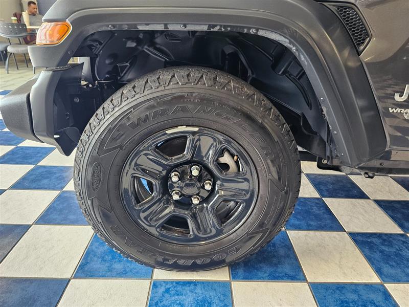 used 2018 Jeep Wrangler Unlimited car, priced at $22,245