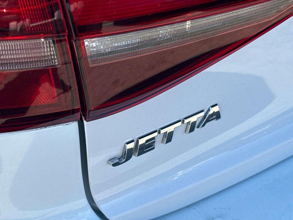 used 2018 Volkswagen Jetta car, priced at $10,288