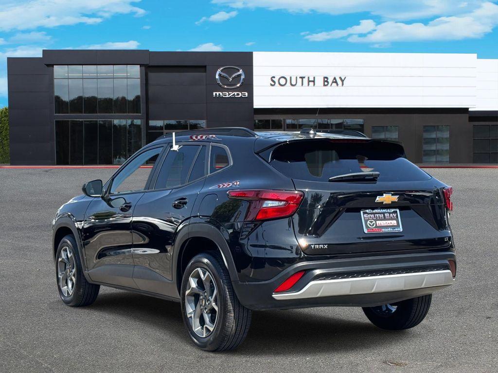 used 2024 Chevrolet Trax car, priced at $20,975