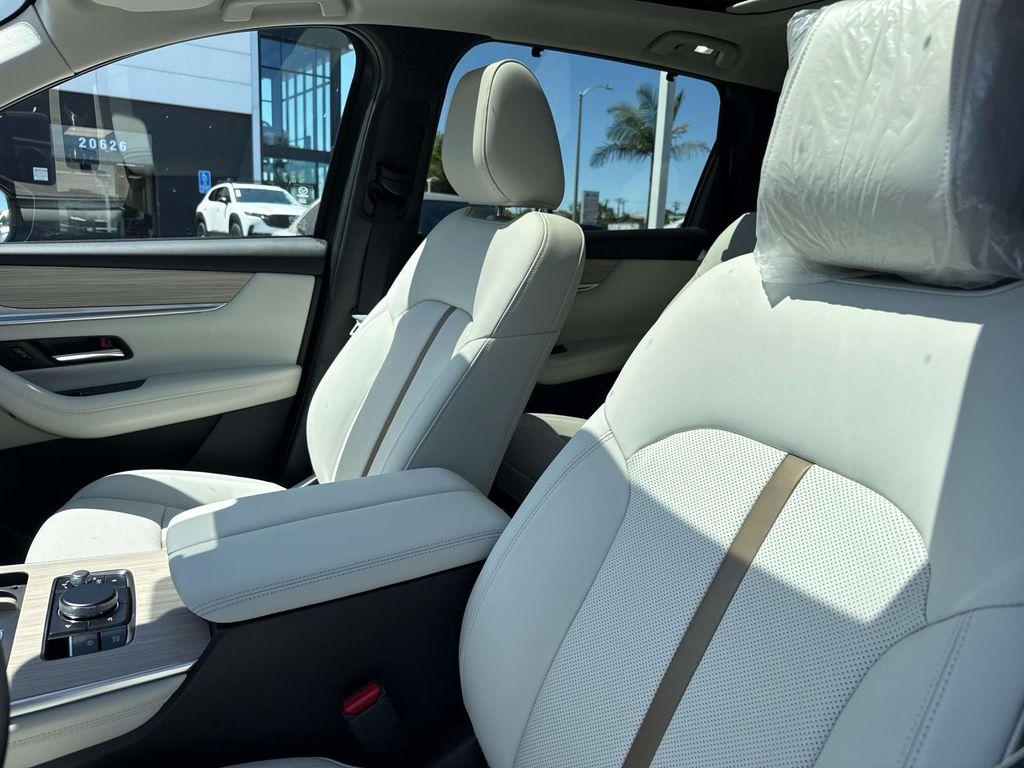 new 2025 Mazda CX-90 PHEV car, priced at $58,514