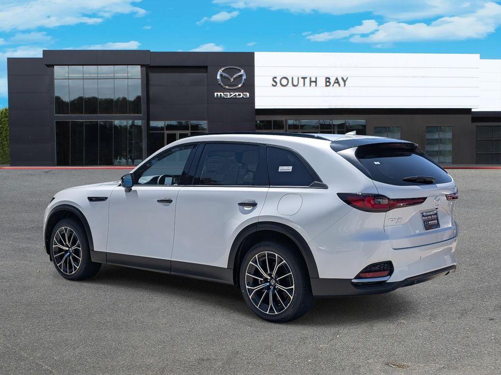new 2025 Mazda CX-70 PHEV car, priced at $55,321