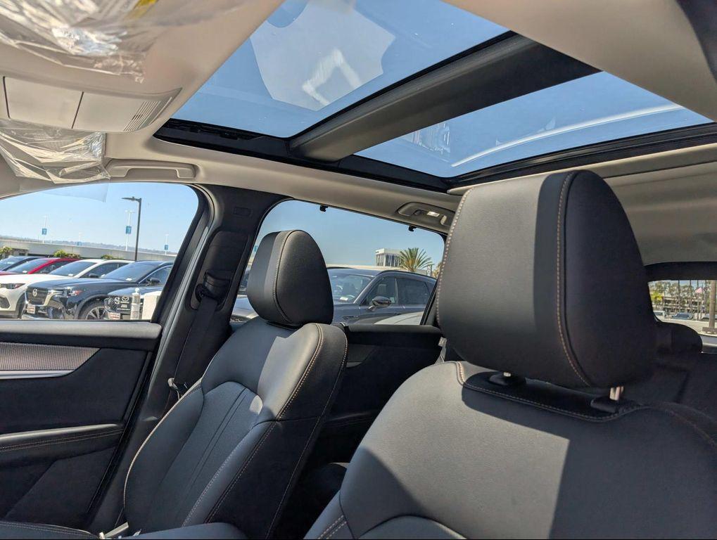 new 2025 Mazda CX-70 PHEV car, priced at $55,321