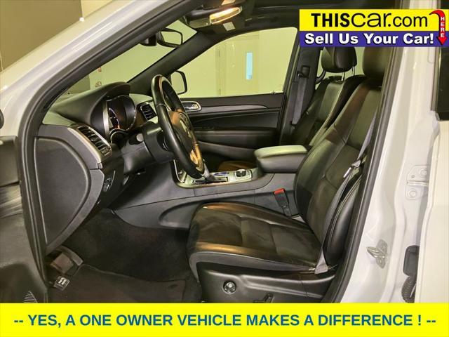 used 2022 Jeep Grand Cherokee car, priced at $27,995