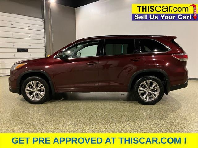 used 2015 Toyota Highlander car, priced at $16,485