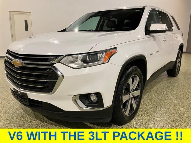 used 2018 Chevrolet Traverse car, priced at $16,395