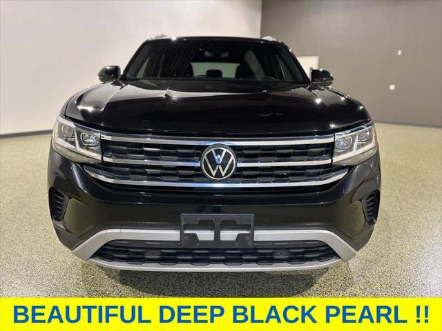 used 2020 Volkswagen Atlas Cross Sport car, priced at $17,495